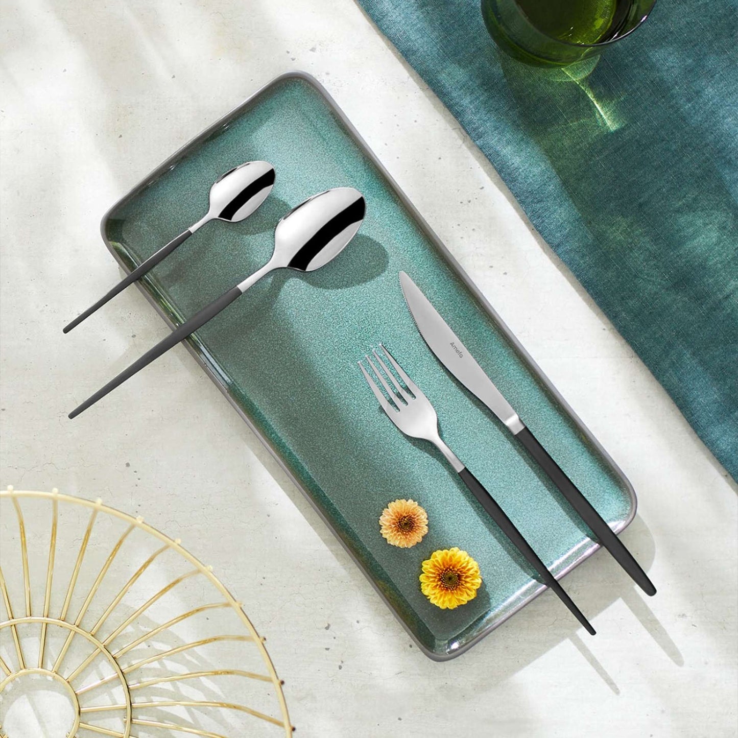 Soprano Cutlery Set - 4 Persons - 16 Pieces - Black