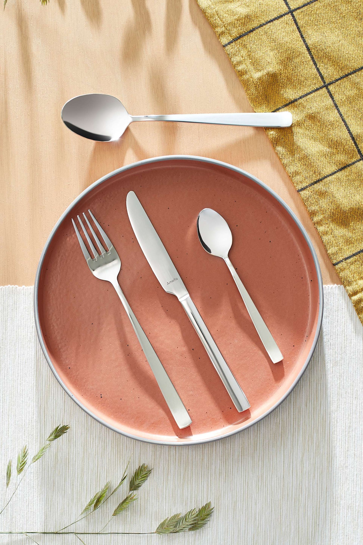 Martin Cutlery Set - 6 Persons - 24 Pieces - Silver Colored