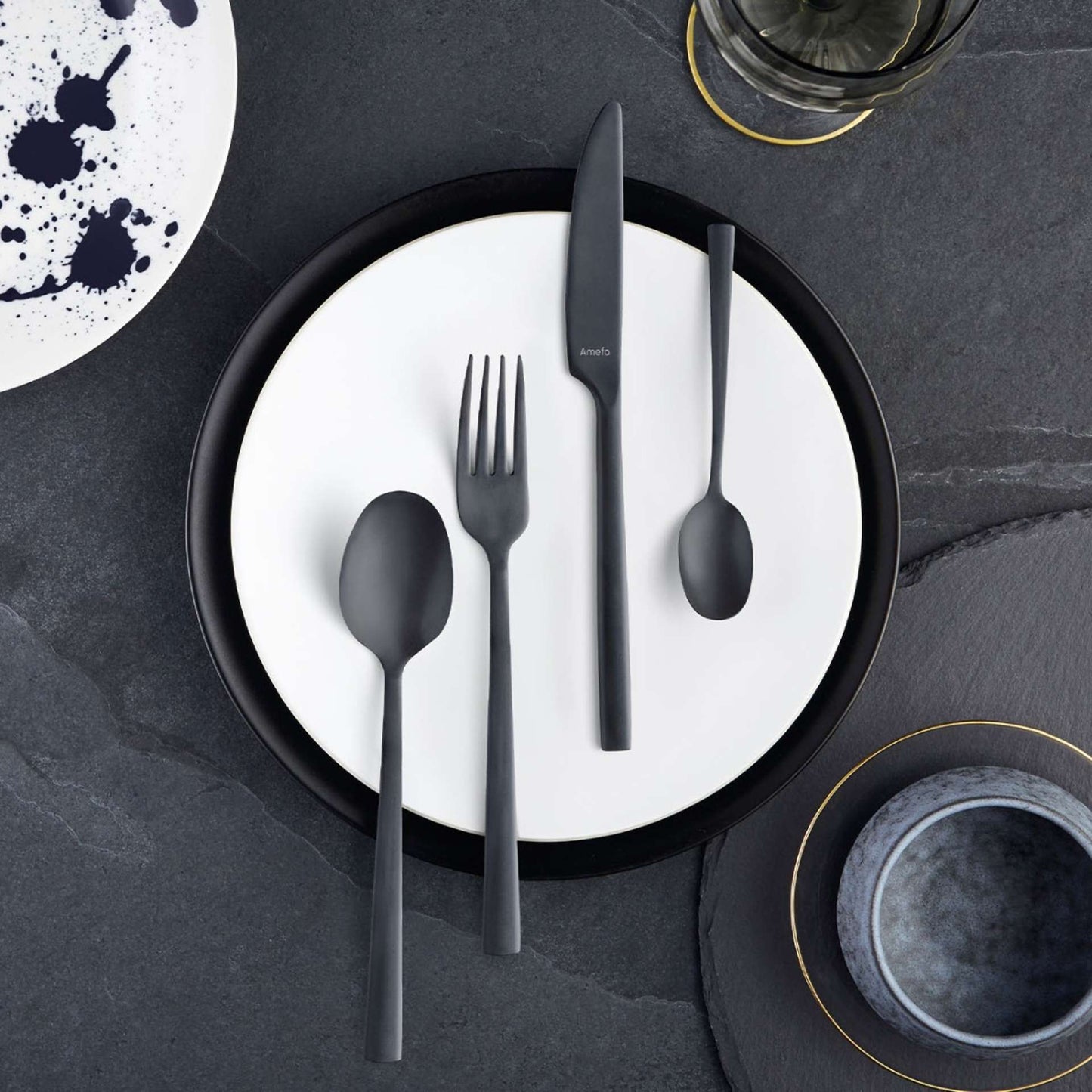 Manille Cutlery Set - 4 Persons - 16 Pieces - Black